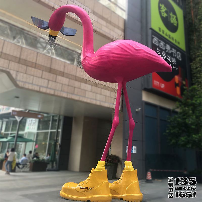 景區(qū)商場(chǎng)擺放大型玻璃鋼創(chuàng)意仿真火烈鳥雕塑 景區(qū)商場(chǎng)擺放大型玻璃鋼創(chuàng)意仿真火烈鳥雕塑